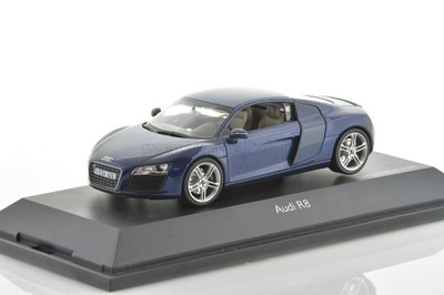 AUDI R8 1/43 SCHUCO