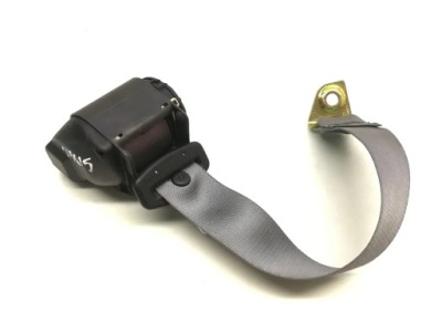 Mercedes-benz e-class pas безопасности заднего - фото №1