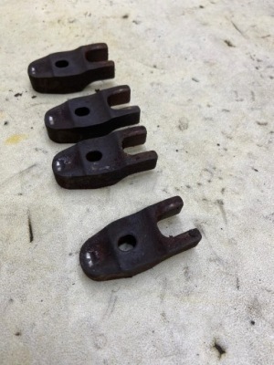 Крепление кронштейн впрыска volvo v40 ii 2.0 d4 фото №1