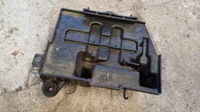 Hyundai ix35 основа акумулятор 37150-2s200 фото №1