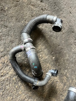 727 alfa romeo stelvio giulia 2.0tb шланг wody 50539934 фото №1