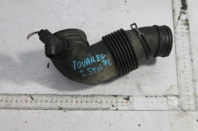 Труба повітрозабірник повітря 7l6129534 touareg 7l 2.5 tdi фото №1
