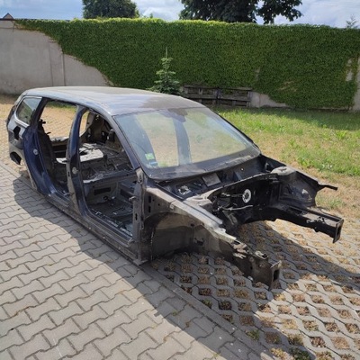 Vw passat b8 чверть перед права li7f фото №1