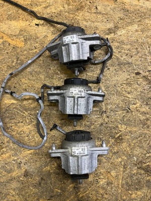 Подушка двигуна jaguar f-pace 15- фото №1