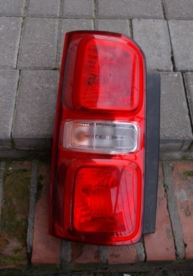 Toyota proace jumpy expert vivaro лампа задняя левая фото №1