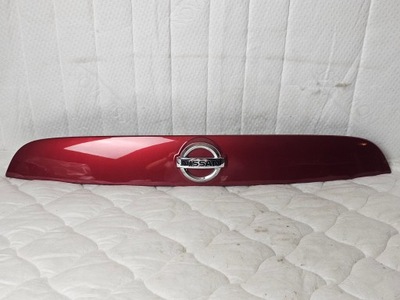 Накладка емблема захист молдинг кришки багажника nissan juke задня фото №1