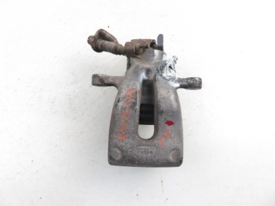 Суппорт правый задняя opel zafira b 1.9 cdti фото №1