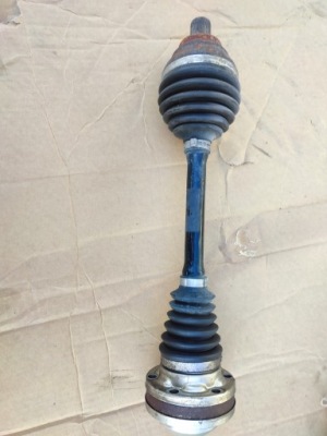 Tiguan 5na 1.4 tsi привідний вал ліва перед 5qn407271 фото №1