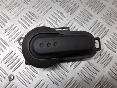 Ручка права передня внутрішня nissan micra k12 фото №1