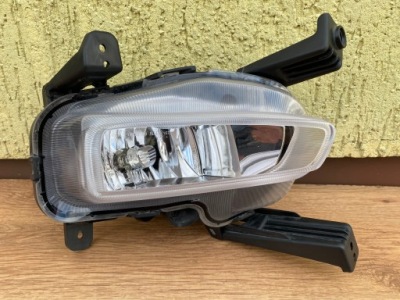 Kia ceed iii 3 18- протитуманна фара правий передній перед фото №1