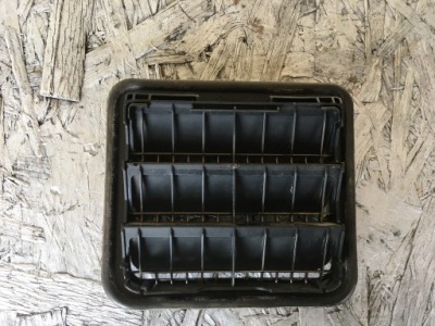 Hyundai tucson ii iii 15-20 решётка вентиляционная левая правая задняя фото №1