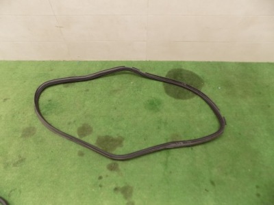 Bmw x1 f48 прокладка крышки багажника 7474447 фото №1