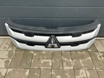 Mitsubishi eclipse cross решітка радіатора решітка радіатора 2017- фото №1