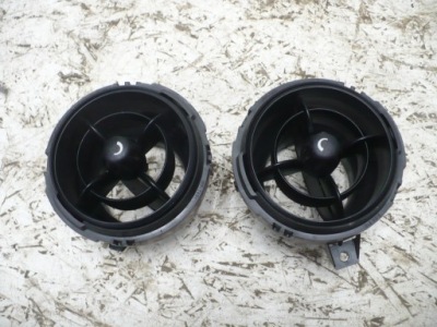 Решітка обдув лівий перед mini r56 фото №1