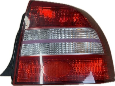 Лампа правая задняя задняя kia shuma 97-00r фото №1