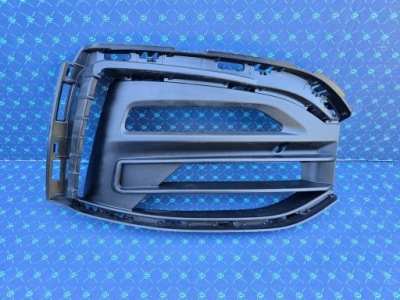Решётка бампера правый  перед bmw 1 f40 7459716 новая оригинал фото №1