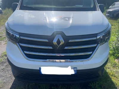 Trafic iv 2022 чверть передня права ліва dy369 фото №1