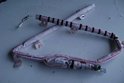 Jaguar e-pace - шторка безпеки повітряна права фото №1