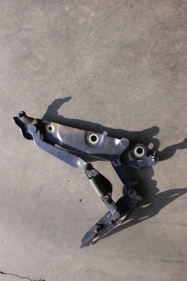 Петля кришки правий jaguar xf sedan фото №1