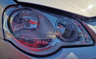 Лампа перед передня права vw polo iv lift 6q1941008at фото №1