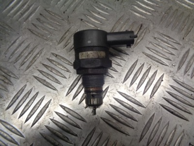 Датчик тиску пального vel satis 2.0 0281002753 фото №1