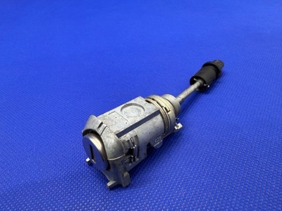 Цилиндрик замка дверь водителя a7 4g c7 4g8837167 фото №1