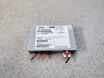 Модуль блок управления радио dab volvo v60 i s60 ii 31667457 фото №1
