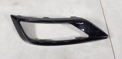 Audi q8 s-line решётка рамка заглушка правая 4m8 фото №1