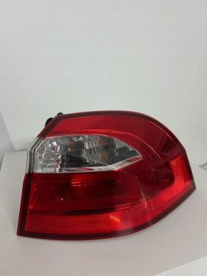 Лампа правый задняя правая задняя kia rio iii 3 92402-1w2 фото №1