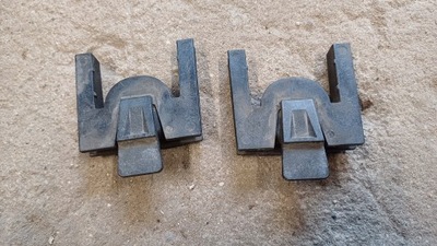 Mazda 3 bm 14- кронштейн радіатора фото №1