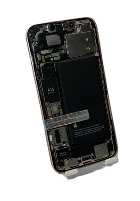 Smartfon Apple iPhone 13 A2633 4 GB / 128 GB DE163
