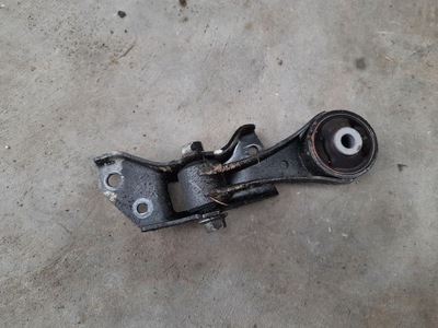 Yaris iii 1.3vvti кронштейн двигателя фото №1