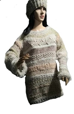 Fantazyjna tunika dłuższy sweter ecru Handmade