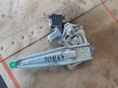 Toyota auris 1.3b підйомник скло лівий задня фото №1