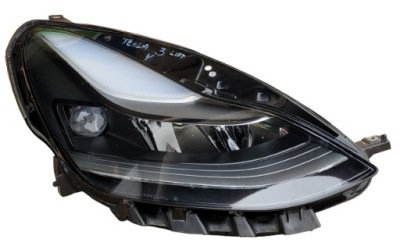 Tesla 3 3 рестайлинг  фара led правый  1514953-00-c фото №1