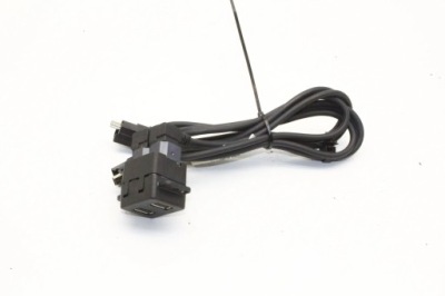 Usb tesla model s 100481501b 33351568 285kw 2015 фото №1