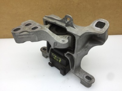 Mazda cx-3 cx3 2.0 b кронштейн подушка двигателя фото №1