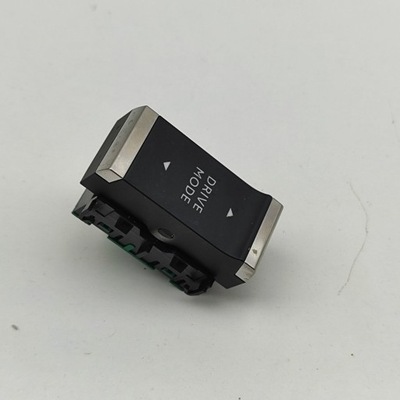 PANNEAU INTERRUPTEURS JEEP AVENGER (J2) 98307458ZD 31028960 ELECTRIC 115KW - milautoparts.fr