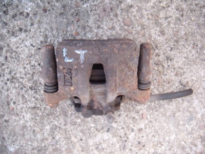 Grandis 03-11 2.4 суппорт тормозной левый задняя фото №1