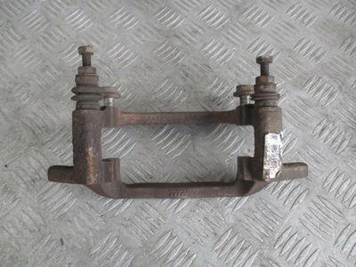 Скоба перед peugeot 407 2.0 hdi 04-11 r. фото №1