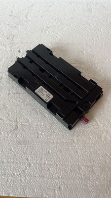 Усилитель антенны audi 8s0035502 фото №1