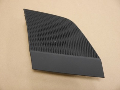 Audi q7 q8 захист динаміка панелі 4m0857228 фото №1