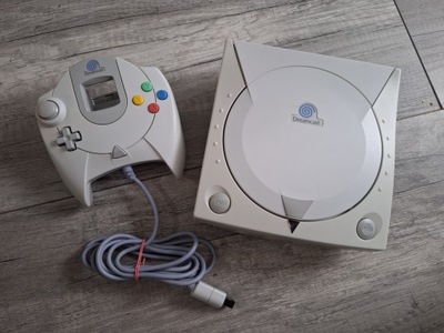 KONSOLA SEGA DREAMCAST + PAD