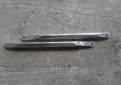 Bmw x3 g01 x4 g02 кронштейн розпірка 9880677 9880678 фото №1