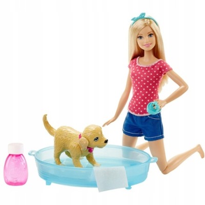 Lalka Barbie z pieskiem - kąpiel pieska
