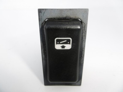 Перемикач люк 5010379349 renault magnum фото №1