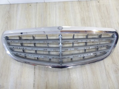 Хром решётка радиатора решётка радиатора mercedes w205 a2058801583 фото №1
