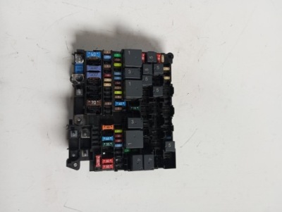 Коробка bsi peugeot citroen 9844706880 фото №1