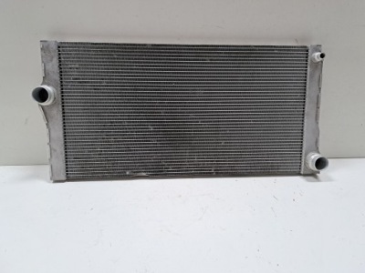 Радіатор води bmw f10 f11 530d 8509176 фото №1