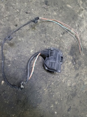 Дросельна заслінка вихлоп renault clio iv 147b08010r фото №1